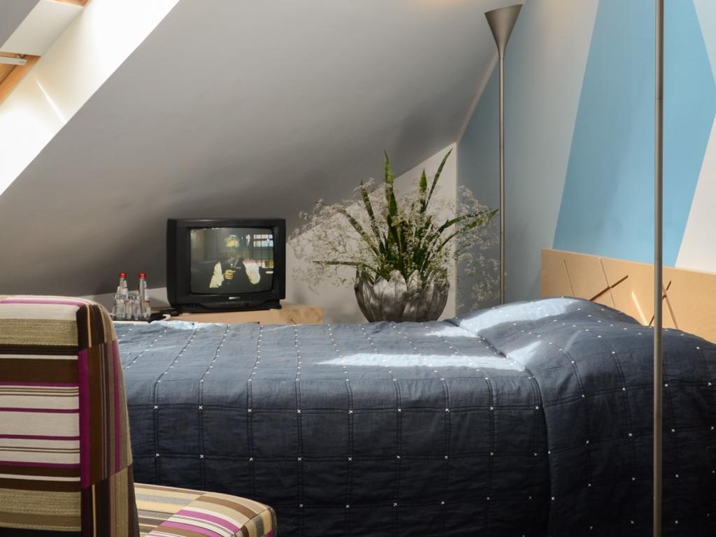 Mans Nams - Self Check In Hotel Saldus Rom bilde