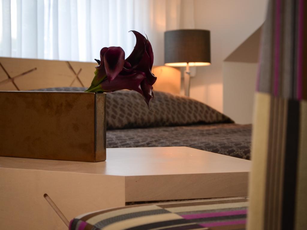 Mans Nams - Self Check In Hotel Saldus Rom bilde