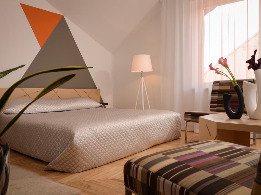Mans Nams - Self Check In Hotel Saldus Rom bilde